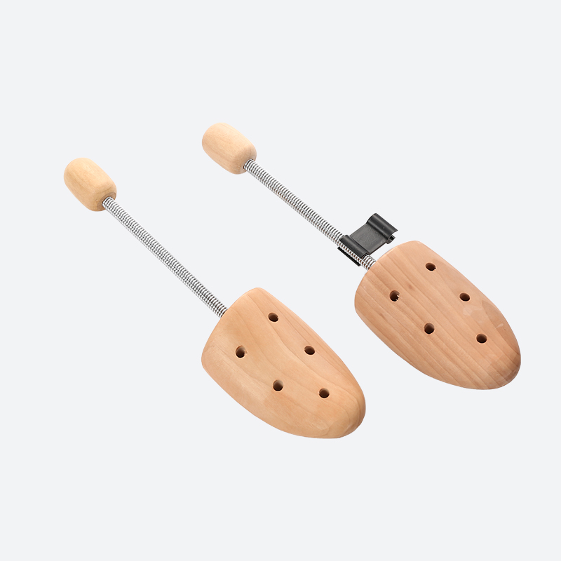 Árbol de zapatos de madera de cinco agujeros con agujeros2